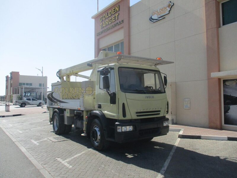 2012 IVECO Euro Cargo 180E28 4x2 PALFINGER P180 Manlift 6 Cylinder Yellow Manual