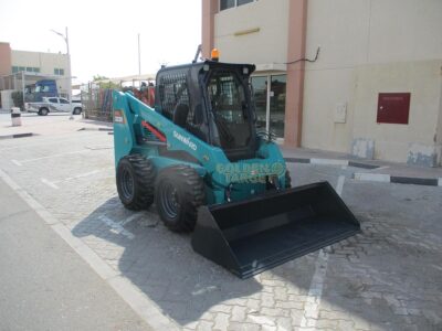 2025 SUNWARD SWL3220 Skid Steer Loader 4 Cylinders Engine Blue