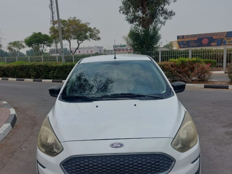 2019 Ford Figo Ambiente 1.5 Litres 4 Cylinders Petrol Engine White Black Hatchback GCC Specs