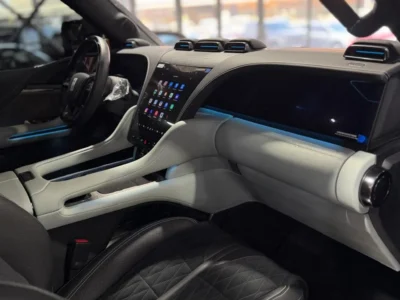 2025 YangWang U8 Off-Road Player Edition 4 Cylinders Plug-In Hybrid Engine Black Grey SUV