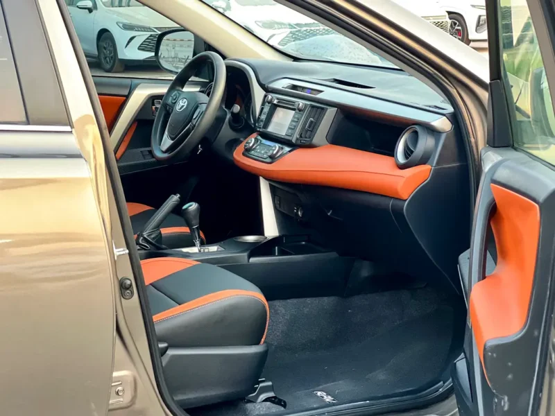 2015 Toyota RAV 4 XLE 4 Cylinders Petrol Engine Brown Black SUV American Specs Neat and Clean
