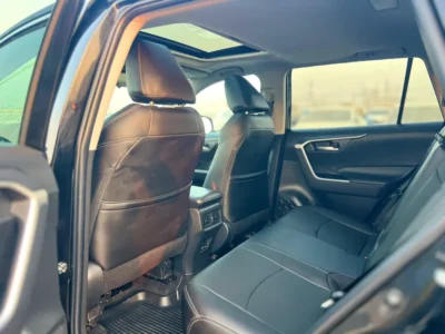 2023 Toyota RAV 4 XLE Premium 4 Cylinders Petrol Engine Black SUV American Specs Fully Loaded