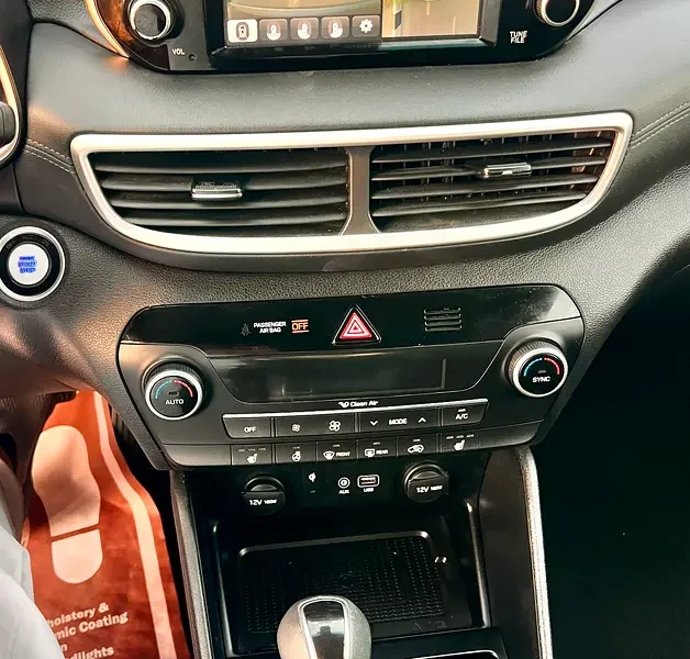 2021 Hyundai Tucson Ex Full Option 4 Cylinders Petrol Engine Grey Black SUV American Specs