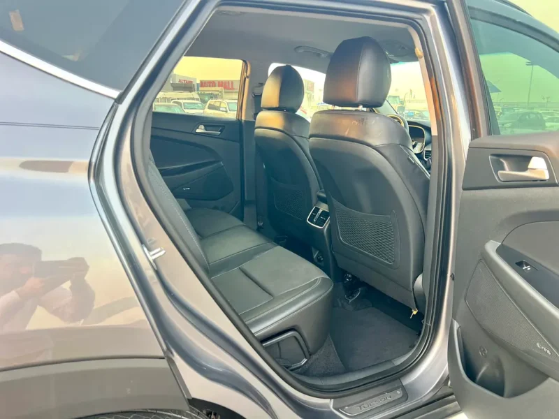 2021 Hyundai Tucson Ex Full Option 4 Cylinders Petrol Engine Grey Black SUV American Specs