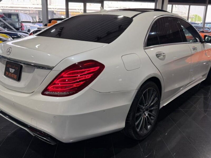2015 Mercedes-Benz S 550 5.5 Litres Twin-Turbo V8 Petrol Engine White Black Sedan Japanese Specs