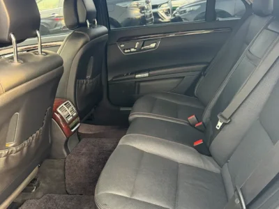 2011 Mercedes-Benz S-Class S 550 8 Cylinders Petrol Engine White Black Sedan Japanese Specs