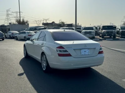 2008 Mercedes-Benz S-Class S 550 AMG 8 Cylinders Petrol Engine White Black Sedan Clean Title
