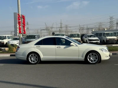 2008 Mercedes-Benz S-Class S 550 AMG 8 Cylinders Petrol Engine White Black Sedan Clean Title