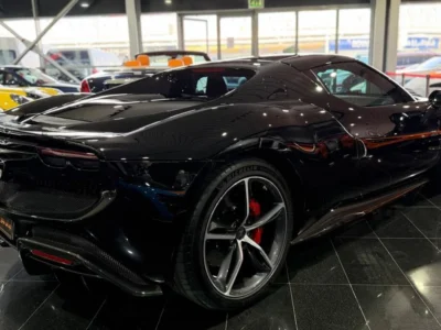 2023 Ferrari 296 GTB 3.0 Litres 6 Cylinders Plug-in Hybrid Engine Black Red Coupe GCC Specs