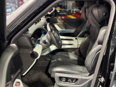2025 YangWang U8 Off-Road Player Edition 4 Cylinders Plug-In Hybrid Engine Black Grey SUV