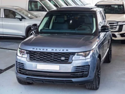 2018 Land Rover Range Rover VOGUE 3.0L V6 Supercharged Petrol Engine Blue SUV Canadian Specs