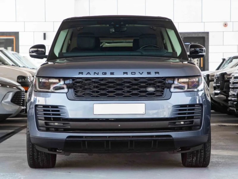 2018 Land Rover Range Rover VOGUE 3.0L V6 Supercharged Petrol Engine Blue SUV Canadian Specs