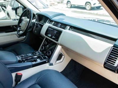 2018 Land Rover Range Rover VOGUE 3.0L V6 Supercharged Petrol Engine Blue SUV Canadian Specs