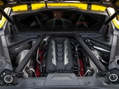 2022 Chevrolet Corvette Stingray 3LT 8 Cylinders Petrol Engine Yellow Red Sports Car GCC Specs
