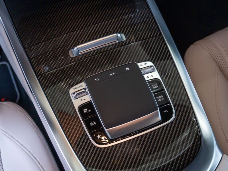 2025 Mercedes-Benz G-Class G 63 AMG 4.0 Litres V8 Biturbo Petrol Engine Black White SUV GCC Specs