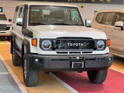 2026 Toyota Land Cruiser 70 LC76 LX 2.8 Litres 4 Cylinders Diesel Engine White Brown SUV GCC Specs