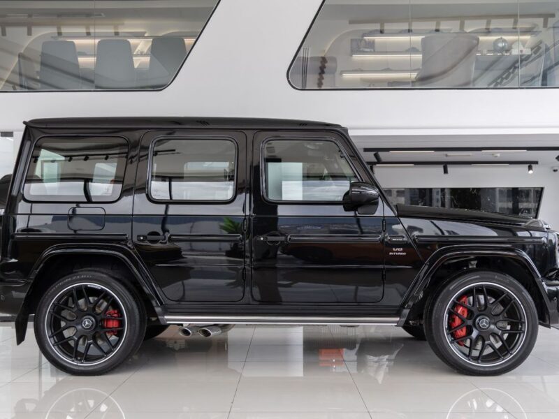 2020 Mercedes-Benz G 63 AMG 4.0L V8 Turbo Petrol Engine Black Red SUV GCC Specs Night package