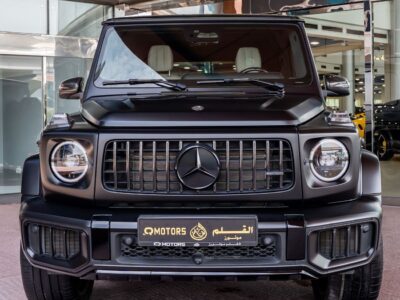2025 Mercedes-Benz G-Class G 63 AMG 4.0 Litres V8 Biturbo Petrol Engine Black White SUV GCC Specs