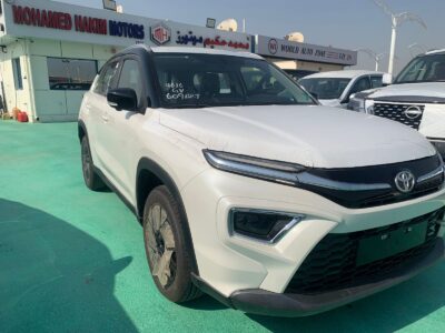 2026 Toyota Urban Cruiser 1.5 Litres 4-Cylinders Petrol Engine White Brown SUV GCC Specs Automatic
