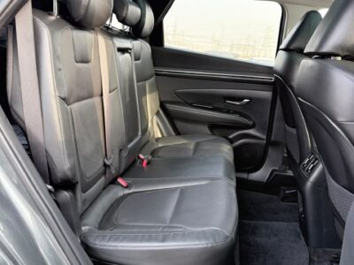 2023 HYUNDAI TUCSON ULTIMATE HYBRID 1.6 Liters V4 Turbo Petrol Engine Grey Black SUV US Specs