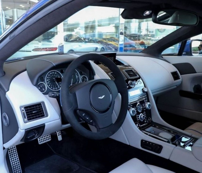 2015 Aston Martin Vantage 6.0 Litres 12 Cylinders Petrol Engine Blue White Coupe GCC Specs