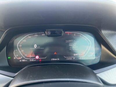 2022 BMW X6 xDrive40i 3.0-liter turbocharged inline-6 Engine White Black SUV GCC Specs