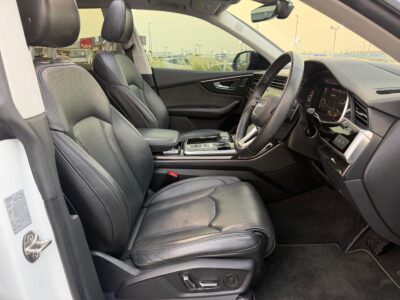 2019 Audi Q8 55 TFSI quattro 3.0-liter turbocharged V6 Petrol Engine White Black SUV FULL OPTION