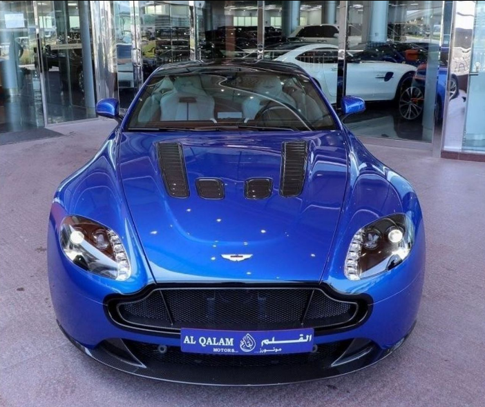 2015 Aston Martin Vantage 6.0 Litres 12 Cylinders Petrol Engine Blue White Coupe GCC Specs