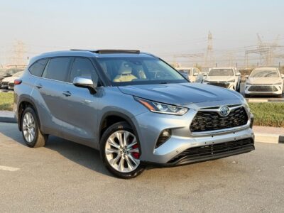 2022 Toyota Highlander Platinum 2.5 Litres 4 Cylinders Hybrid Engine Silver White SUV GCC Specs