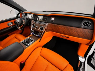 2023 Rolls-Royce Cullinan Silver Badge 12 Cylinders Petrol Engine White Tan SUV GCC Specs