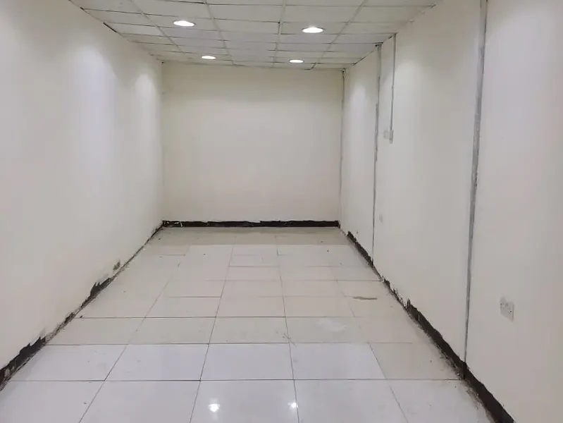 250 sqft WAREHOUSE STORAGE UNITS – VARIOUS SIZES AVAILABLE