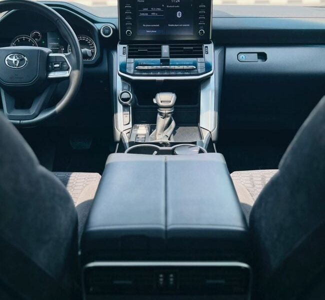 2024 Toyota Land Cruiser GXR 4.0 Litres 6 Cylinders Petrol Engine Black Grey SUV GCC Specs