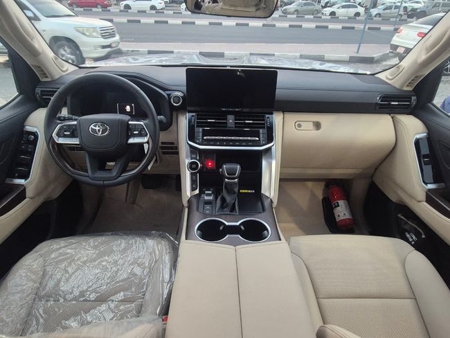 2026 Toyota Land Cruiser GXR 3.5 Litres 6 Cylinders Petrol Engine Silver Beige SUV GCC Specs