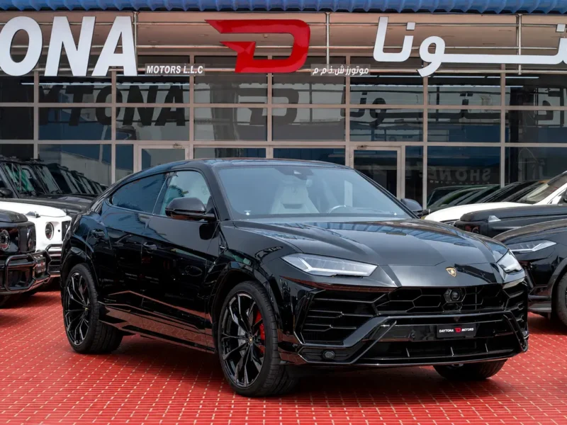 2022 Lamborghini Urus Standard 4.0 Litres V8 Twin-Turbo Petrol Engine Black White SUV