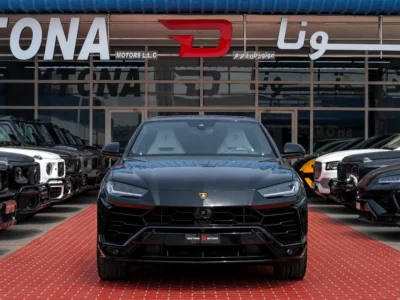 2022 Lamborghini Urus Standard 4.0 Litres V8 Twin-Turbo Petrol Engine Black White SUV