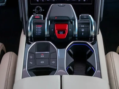 2022 Lamborghini Urus Standard 4.0 Litres V8 Twin-Turbo Petrol Engine Black White SUV