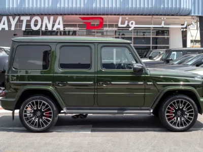 2025 Mercedes-Benz G-Class G 63 AMG 4.0 Litres V8 Biturbo Engine Green Black SUV Automatic