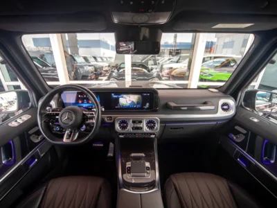 2025 Mercedes-Benz G-Class G 63 AMG 4.0 Litres V8 Biturbo Engine Green Black SUV Automatic