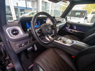 2025 Mercedes-Benz G-Class G 63 AMG 4.0 Litres V8 Biturbo Engine Green Black SUV Automatic