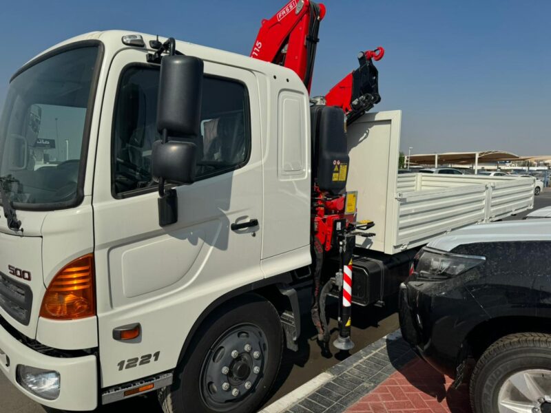 2026 Hino 500 4 Cylinders Diesel Engine White Black Truck GCC Specs Manual Transmission