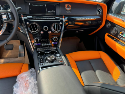 2024 Rolls-Royce Cullinan Black Badge 6.8L twin-turbocharged V12 Engine Grey Orange SUV