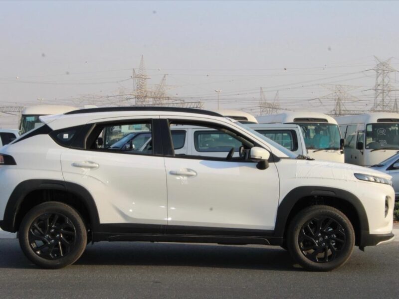 2024 Suzuki Fronx 1.5 Litres 4 Cylinders Petrol Engine White Brown SUV GCC Specs