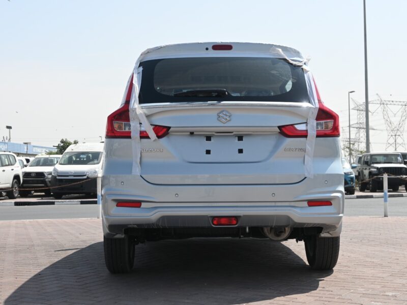 2024 Suzuki Ertiga 1.5 Litres 4-cylinder Petrol Engine Grey Black SUV GCC Specs