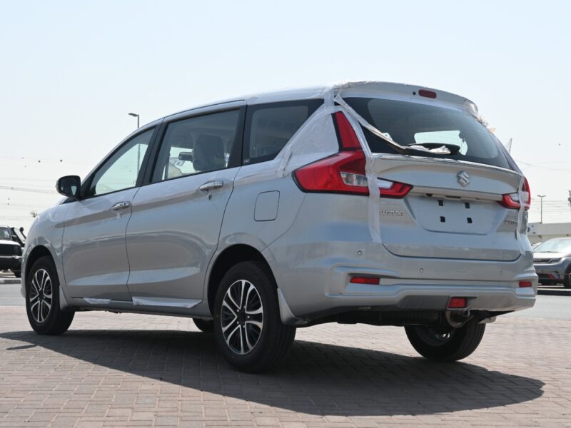 2024 Suzuki Ertiga 1.5 Litres 4-cylinder Petrol Engine Grey Black SUV GCC Specs