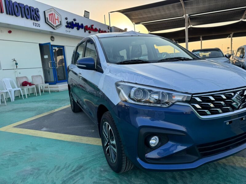 2024 Suzuki Ertiga 1.5 Litres 4-cylinder Petrol Engine Blue Black SUV GCC Specs