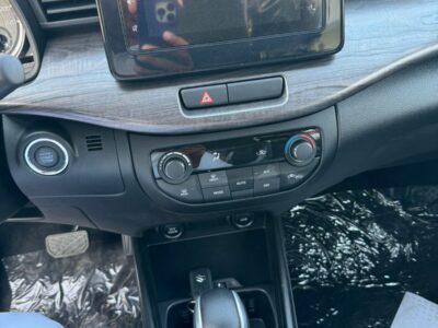 2024 Suzuki Ertiga 1.5 Litres 4-cylinder Petrol Engine Blue Black SUV GCC Specs
