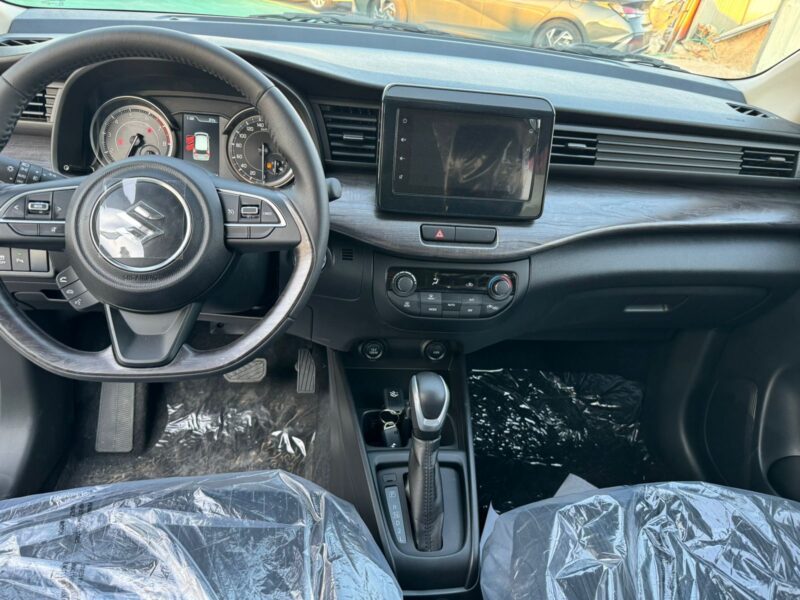 2024 Suzuki Ertiga 1.5 Litres 4-cylinder Petrol Engine Blue Black SUV GCC Specs