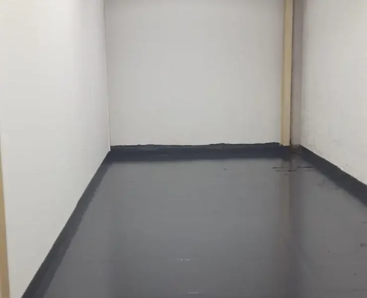 420 sqft MINIMALIST AND RELIABLE STORAGE SPACE IN A PRIME INDUSTRIAL LOCATION