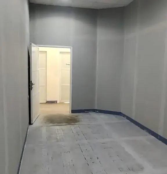 315 sqft TOP TIER STORAGE WAREHOUSE / STRATEGIC LOCATION AVAILABLE