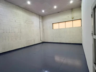 660 sqft Store More with Secure, Flexible Warehouse Space Designed for Your Storage Needs